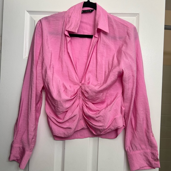 Gorgeous Cropped Button up Pink Zara top - Picture 1 of 3